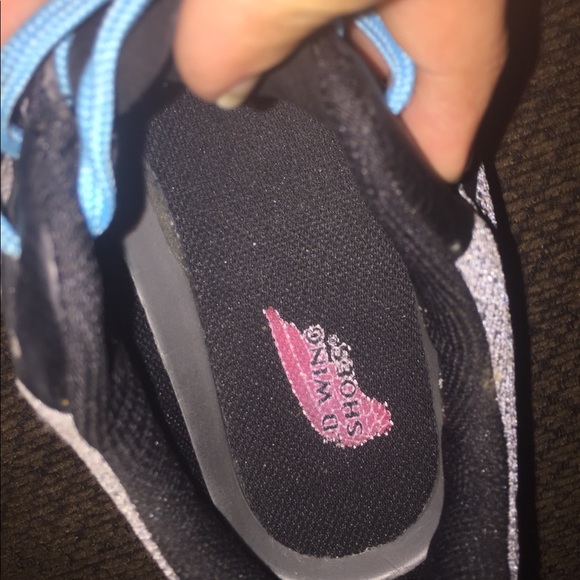 RedWing Aluminum toed tennis shoes - Picture 4 of 5